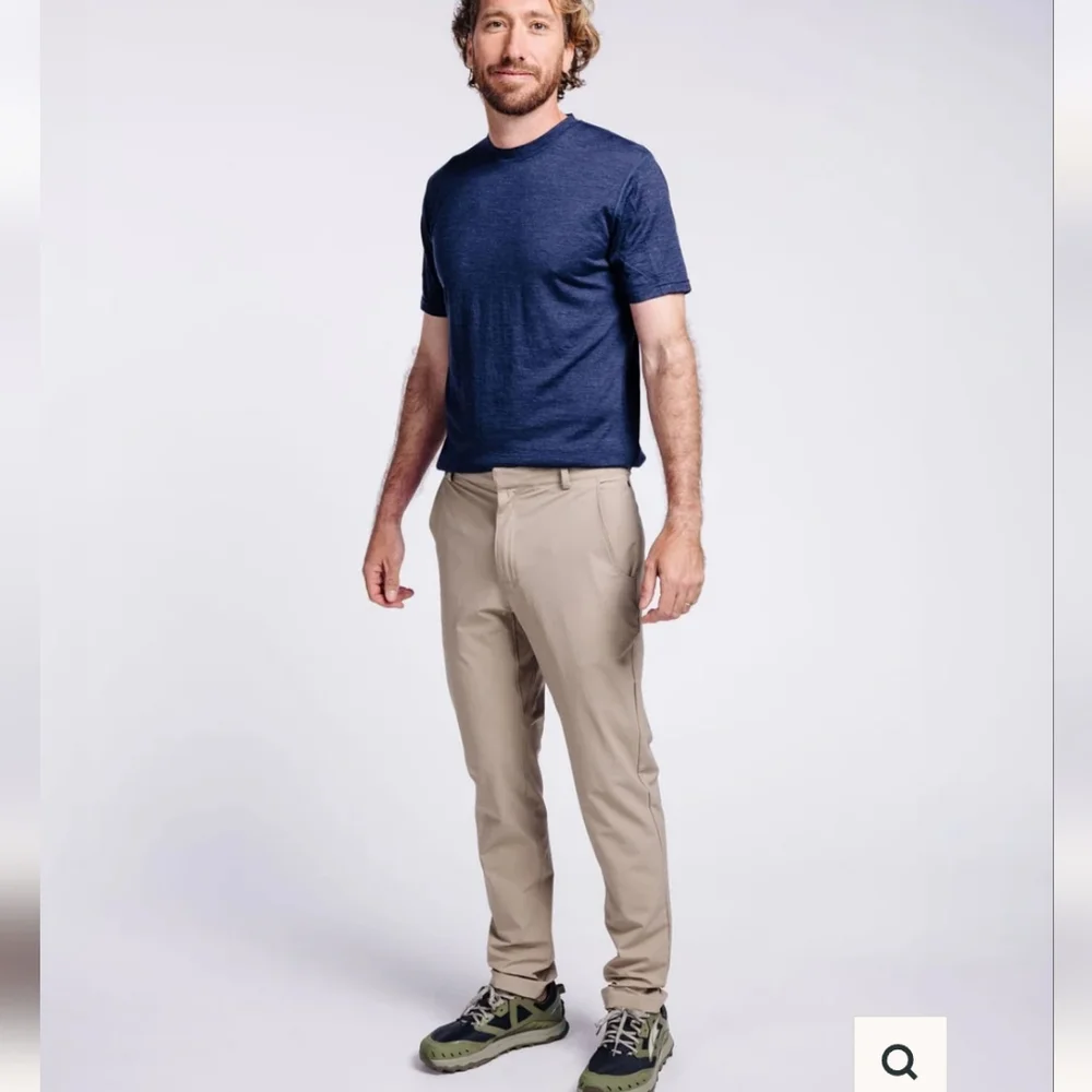 TravelSmith Pants Mens 34 Wool Blend Khaki‎ Flap Pocket Cuffed Pleated Tan